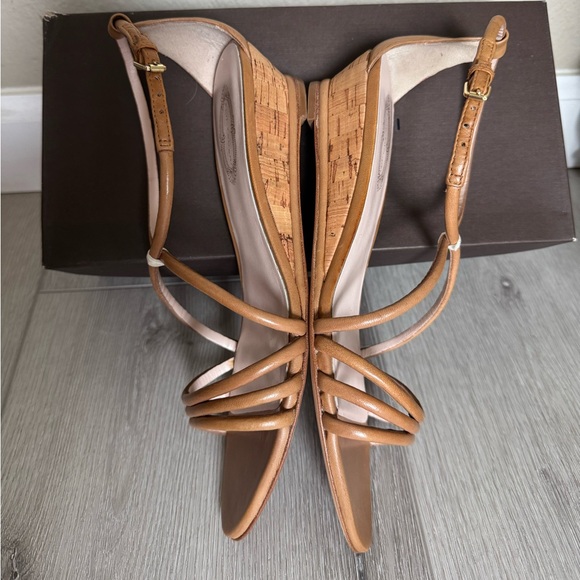 $268 ELIE TAHARI HEATHER Cognac Leather Designer Cork Low Wedge Sandals 8 / 38.5 - Picture 3 of 9